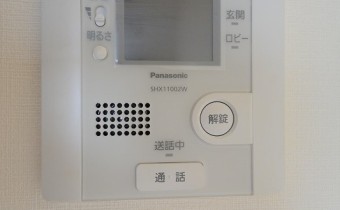 ハンズフリーのオートロック