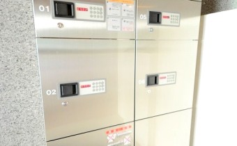 宅配BOX　外出時も安心です。