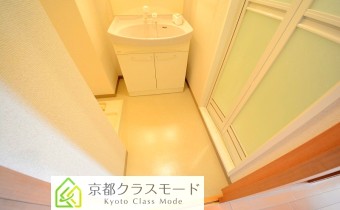 脱衣洗面室