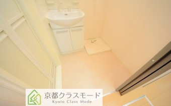 洗面所　脱衣所タイプが嬉しいですよね♪