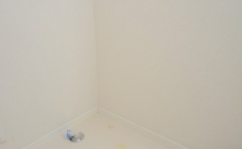 ※室内写真は同マンション内の別タイプの物です。