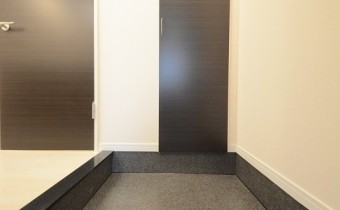 入ってL字にお部屋があるので丸見えでないのが嬉しいですね！