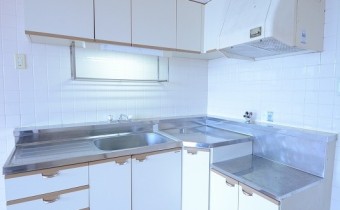 2口ガスコンロ設置可　これだけ広いと調理しやすいですね。