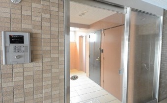 エントランス入り口