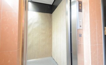 その他共用部　エレベーター付き♪