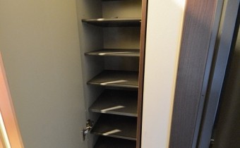玄関　シューズボックス