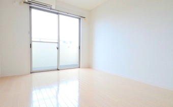 洋室7.7帖
