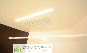 バス　浴室乾燥機付き♪