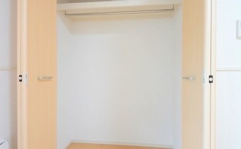 収納　洋室にも収納があります。