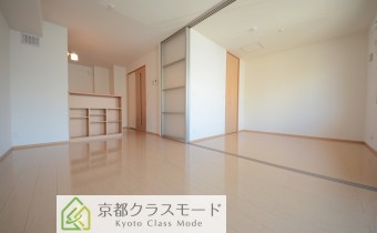 カウンターキッチンタイプの使い勝手の良いお部屋♪