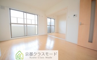 明るい室内空間が魅力的♪1ＬＤＫのような使い方もできます！
