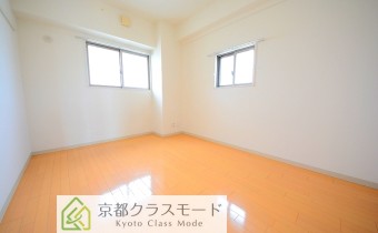 洋6.5帖　使い勝手の良い明るいお部屋です
