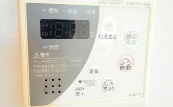 給湯器操作パネル