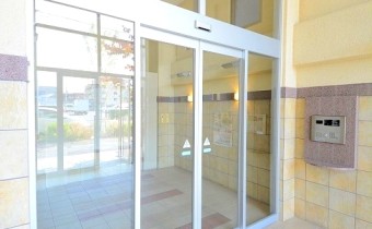 マンション玄関