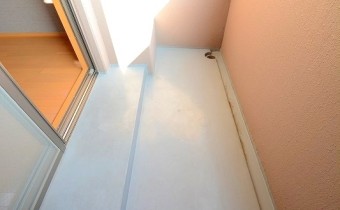 「南向き」の明るい日差しがお部屋に差し込みます！
