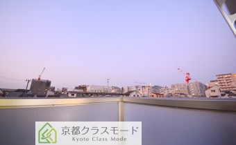 ※室内写真は301号室の写真です。