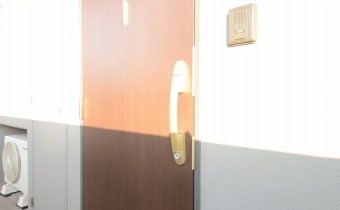 玄関ドア