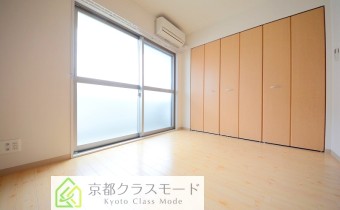 Room6