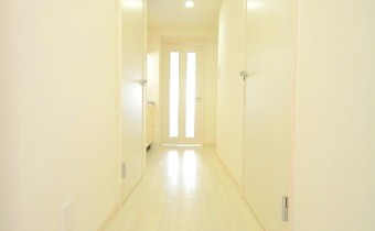 玄関※同マンション別タイプの写真です