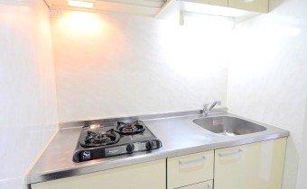システムキッチン※同マンション別タイプの写真です