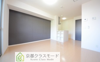 Room10.7