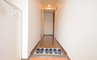玄関　