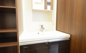 ※同マンション内（403号室）の室内写真です。