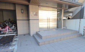 マンション玄関