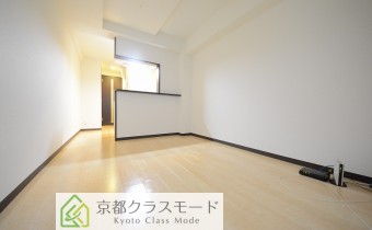 カウンターキッチンタイプの9.5帖のお部屋！