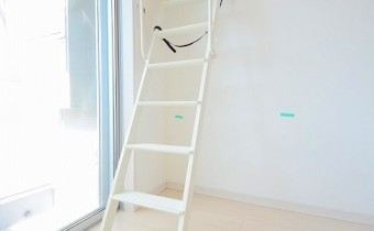ロフトへ