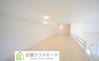 ロフト 6帖　秘密基地のようです。