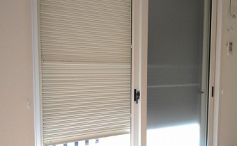 防犯シャッター付