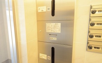 宅配ボックス