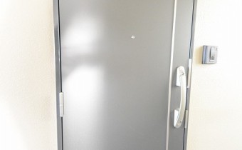 玄関ドア