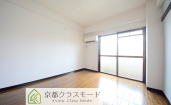 Room7.5