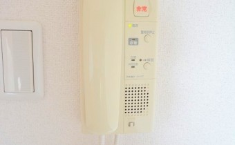 インターホン