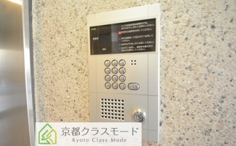 オートロック完備