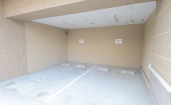 平面ガレージもございます。