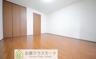 お部屋は広々8.8帖！