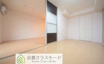 仕切りを開放すると、とても開放的です♪
