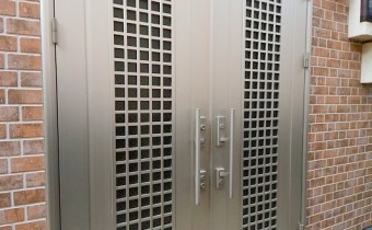 建物入口