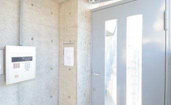 マンション玄関