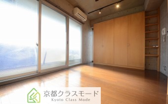 窓が多く明るい！