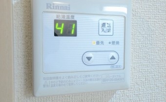 給湯器操作パネル