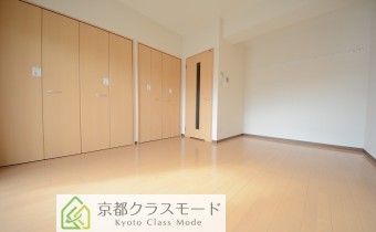 Room 8.6