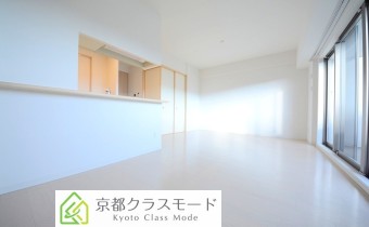 リビングダイニングは16.6帖の余裕の広さ！