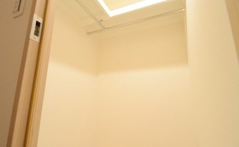 ウォークインクローゼット