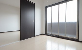 洋室5.9帖・別アングル