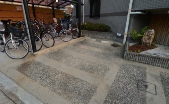 敷地内ガレージあり