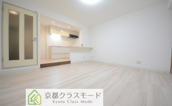 広々リビングにはダイニングテーブルやソファーも置けちゃいますよ！